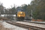 CSX 335 crosses Valleywood Road